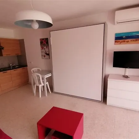 Climatise Pres Plage, 4 Pers. Avec Parking - Port Camargue - Fr-1-731-102 Appartement *