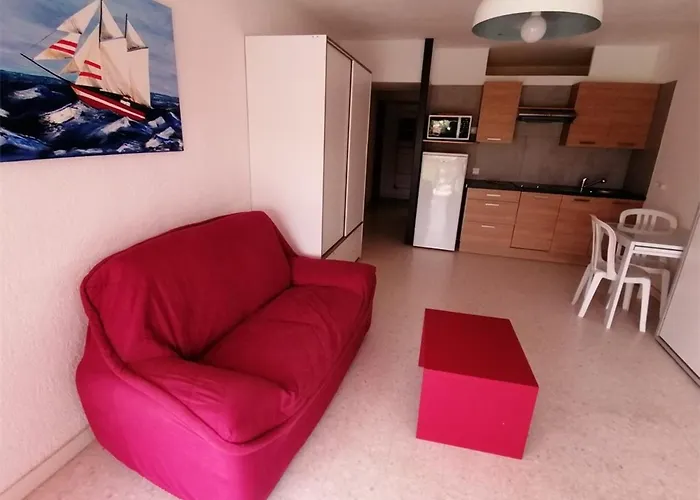 Climatise Pres Plage, 4 Pers. Avec Parking - Port Camargue - Fr-1-731-102 *