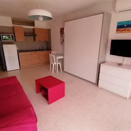 Апартаменты Climatise Pres Plage, 4 Pers. Avec Parking - Port Camargue - Fr-1-731-102 *