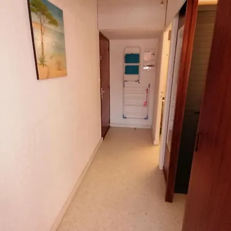 Climatise Pres Plage, 4 Pers. Avec Parking - Port Camargue - Fr-1-731-102 * Le Grau-du-Roi